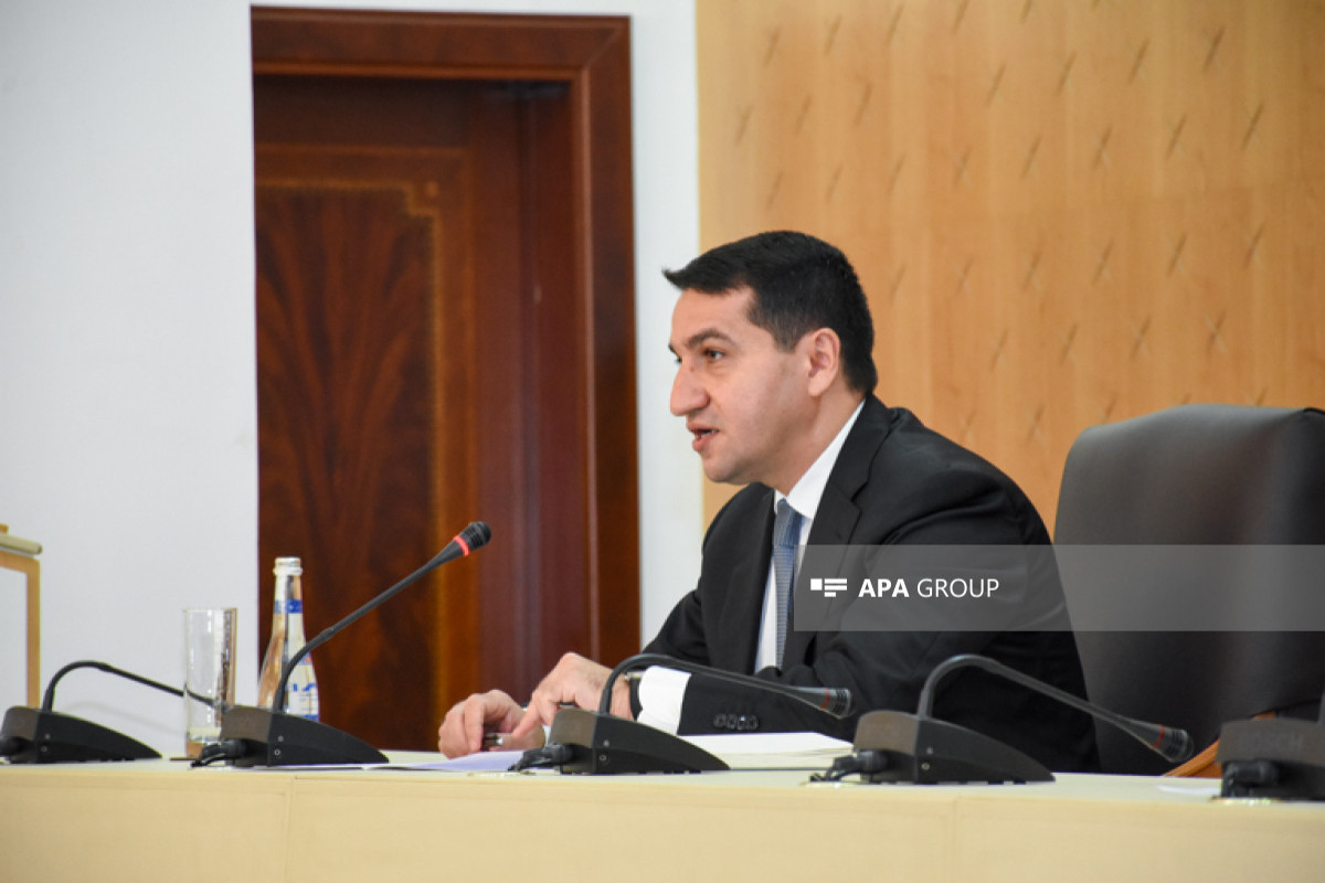 Hikmət Hacıyev: Ermənistan sülh sazişinin düzəliş edilmiş 5-ci variantını Azərbaycana təqdim etməyi iki aydan çoxdur ləngidir