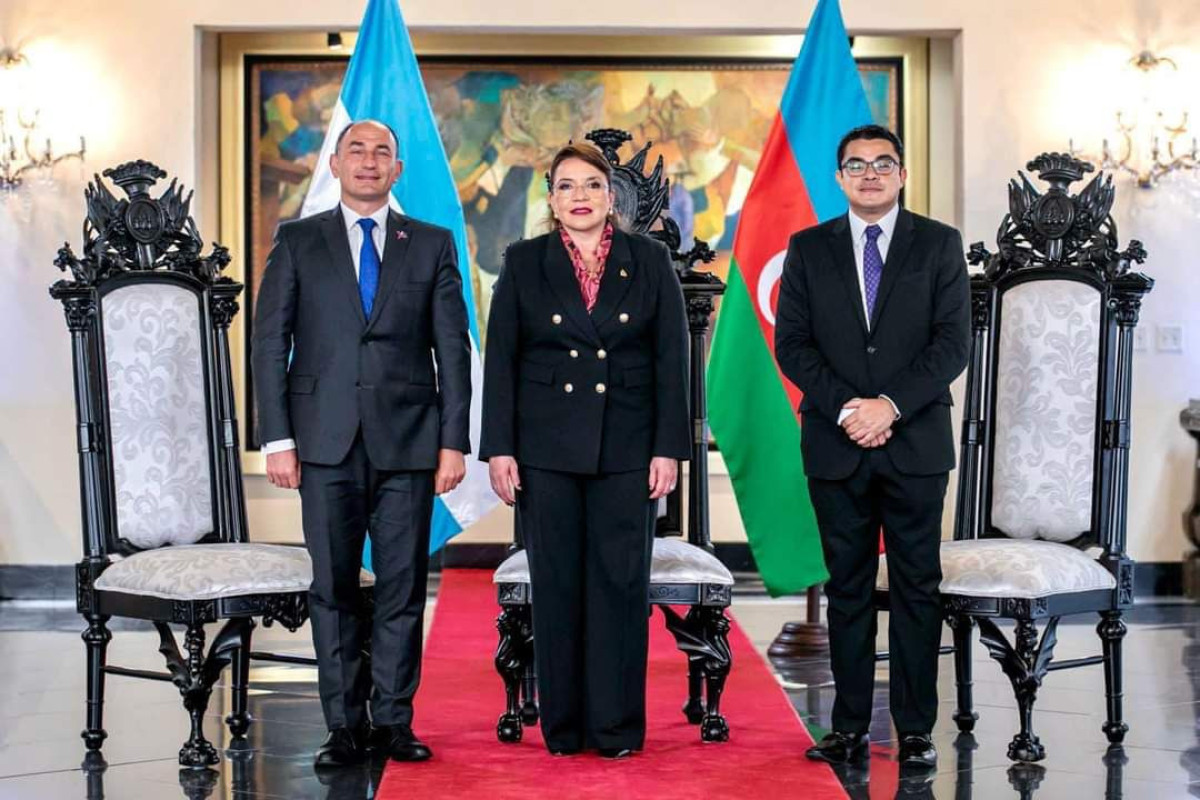 Honduras prezidenti Azərbaycan səfirinin etimadnaməsini qəbul edib