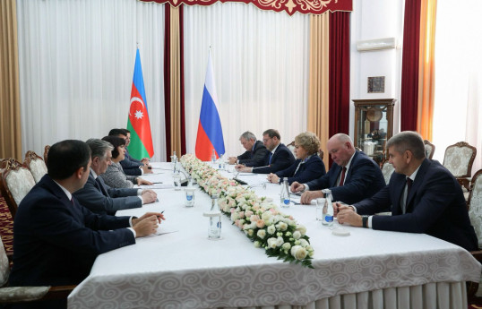 Milli Məclisin sədri Valentina Matviyenko ilə görüşüb