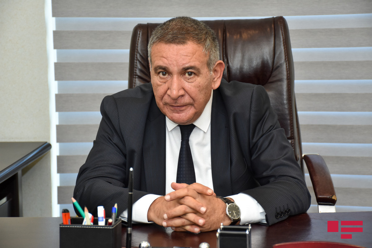 Rəşad Məcid AYB üzvlərinə ev verilməsi zamanı yaranan narazılığa münasibət bildirib