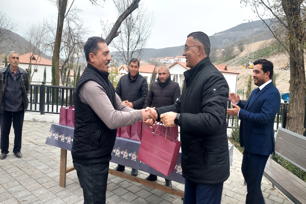 Zabuxa köçürülən ailələrə mənzillərinin açarları təqdim edilib - FOTO  - YENİLƏNİB 