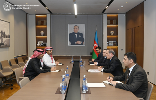 Ceyhun Bayramov Qətər səfirini diplomatik fəaliyyətinin başa çatması münasibətilə qəbul edib