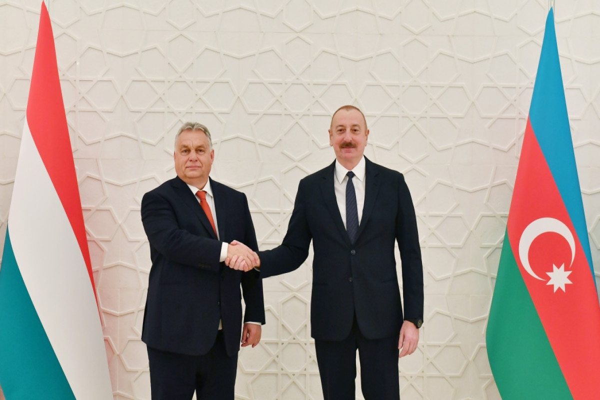 Macarıstan lideri Azərbaycanın suverenliyinin bərpası münasibətilə Prezident İlham Əliyevi təbrik edib