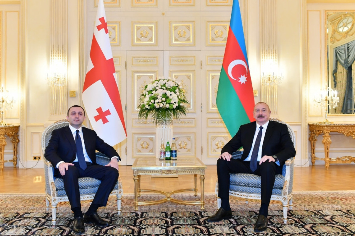 Prezident İlham Əliyev İrakli Qaribaşvili ilə görüşüb