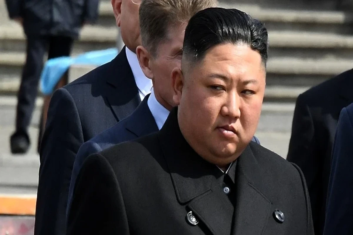 Kim Çen In “casus peykindən” Cənubi Koreyadakı ABŞ hərbi bazalarının fotolarını əldə edib