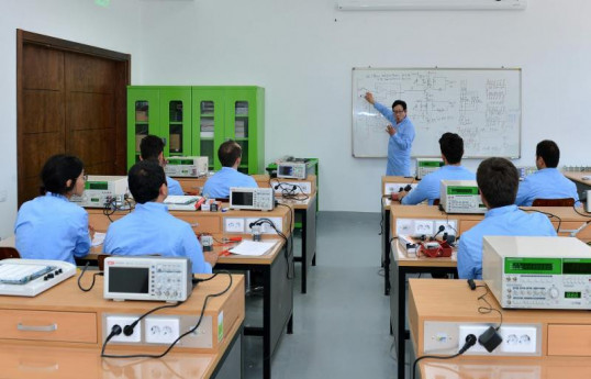 Peşə məktəblərinin akkreditasiyasına başlanılıb