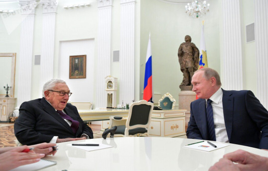 Putin Henri Kissincerin vəfatı ilə bağlı başsağlığı verib