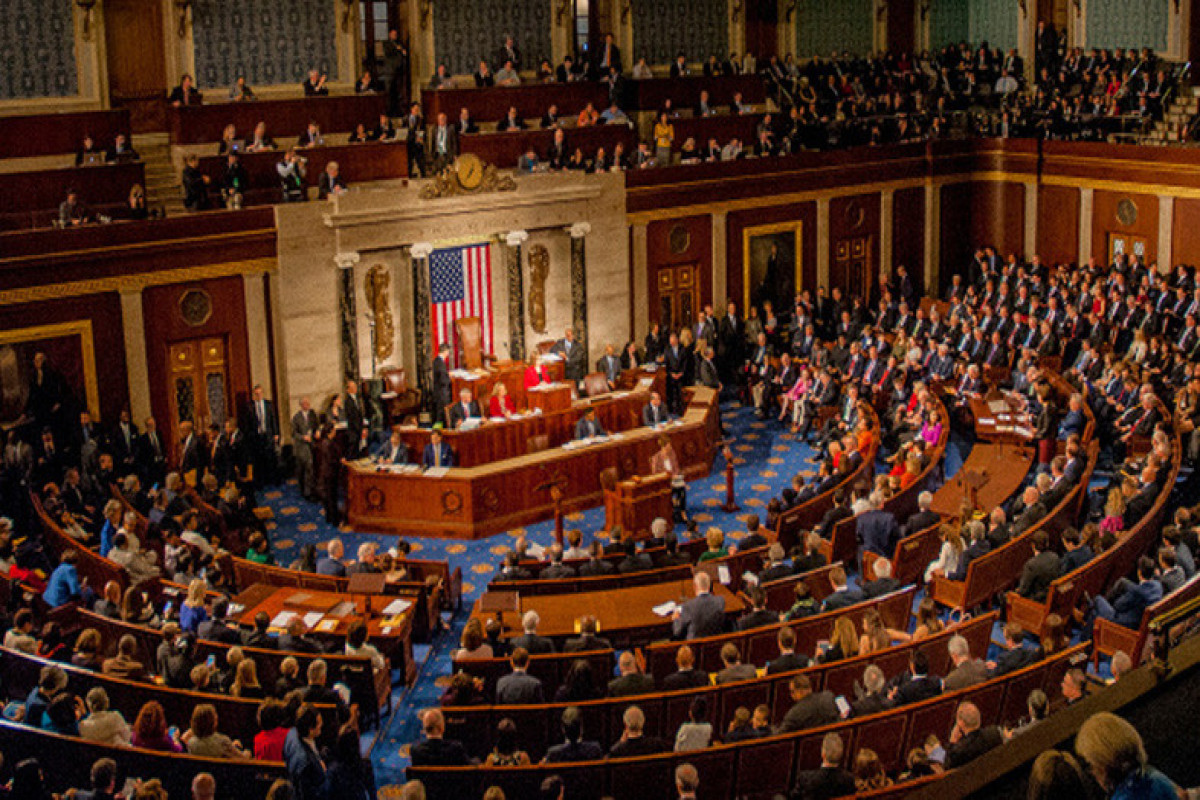 Палата представителей США утвердила проект финансирования правительства на 45 дней