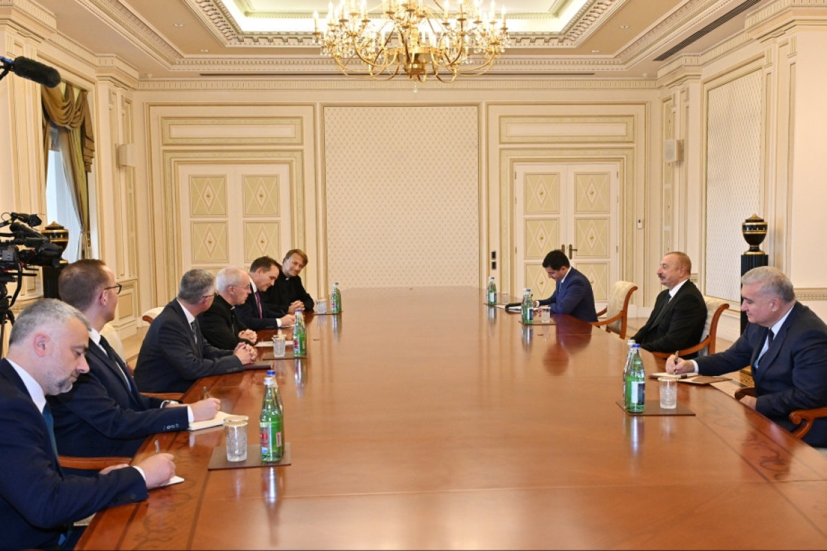 President Ilham Aliyev received head of Anglican Communion