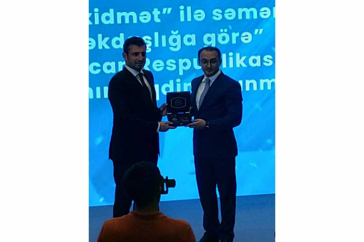 Səlcuq Bayraktara ASAN Xidmət ilə əməkdaşlığa görə Azərbaycan Respublikasının medalı təqdim olunub