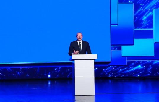 Prezident: Azərbaycanın əsrlər boyu çoxmillətli, çoxdinli, çoxkonfessiyalı cəmiyyəti olub
