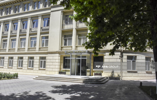 Nazirlik Müəllimlər Günü ilə bağlı valideynlərə müraciət ünvanlayıb