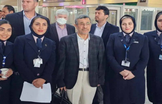 Əhmədinejadın İranı tərk etməsinə mane olublar, pasportu müsadirə edilib