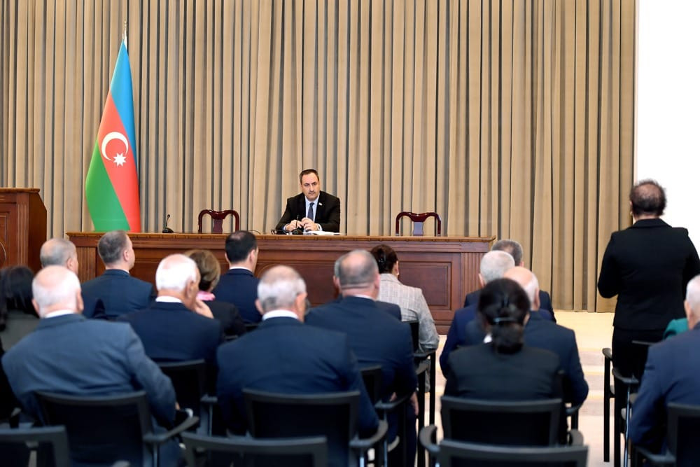 Naxçıvan Ali Məclisi Azər Zeynalovun istefasını qəbul edib