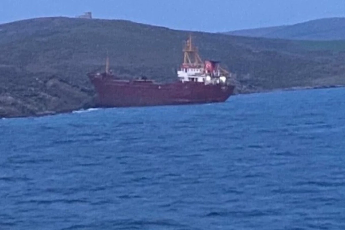 KİV: Türkiyənin yük gəmisi Qara dənizdə minaya düşüb