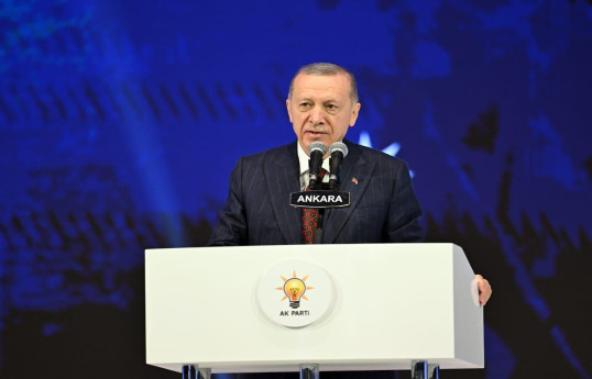 Ərdoğan yenidən AK Partiyanın sədri seçilib - YENİLƏNİB 