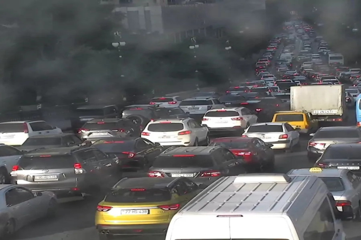 Bakıda sıxlıq müşahidə edilən yollar - SİYAHI 