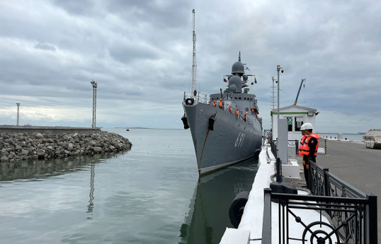 Rusiya gəmiləri Bakıya gəlib - YENİLƏNİB  - FOTO 