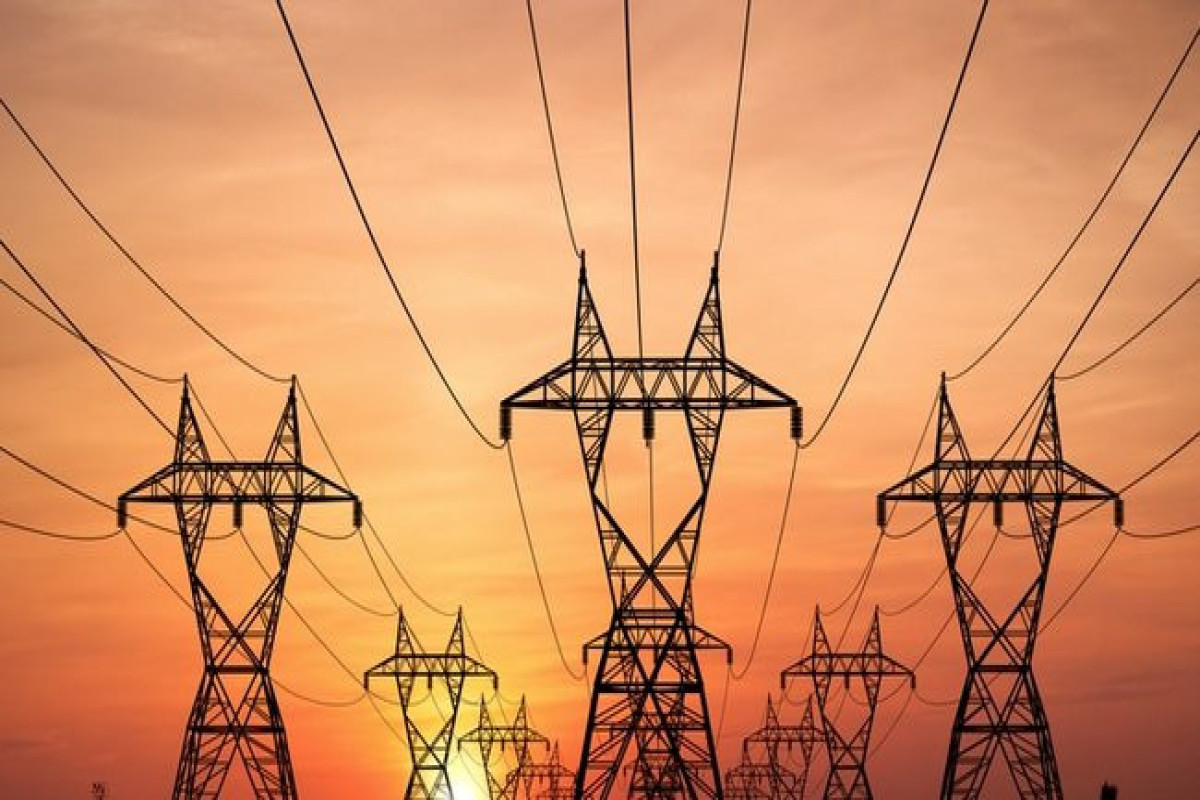 Azərbaycan elektrik enerjisinin istehsalını cüzi artırıb