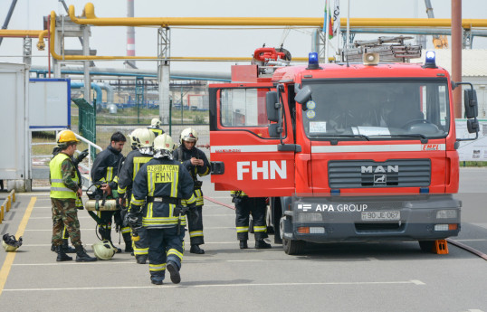 FHN: Ötən sutka  31 yanğına çıxış  olub, 12 nəfər xilas edilib - VİDEO 