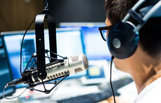 Azərbaycanda televiziya, radio və nəşriyyat xərcləri 11% artırılır