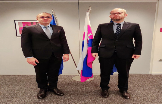 Azərbaycanın NATO-dakı səfiri slovakiyalı həmkarı ilə görüşüb