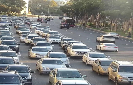 Bakıda sıxlıq müşahidə edilən yollar - SİYAHI 