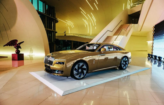 Spectre Azərbaycanda debüt edib: Rolls-Royce Motor Cars Baku tarixi anı qeyd edib - VİDEO 
