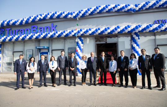 TuranBank yeni Qaradağ filialı ilə Binə Ticarət Mərkəzində - FOTO 