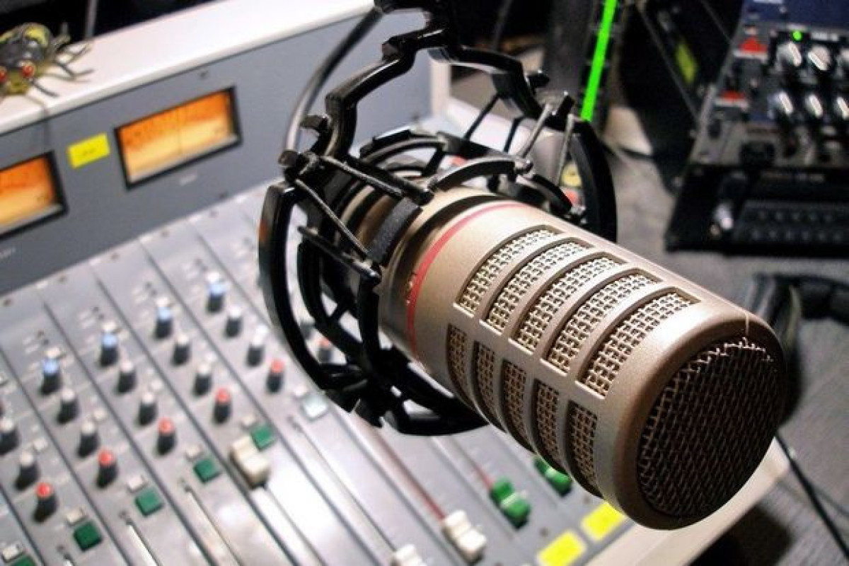 Azərbaycanda FM analoq radio yayımının mərhələli şəkildə dayandırılmasına başlanılacaq