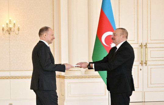 Prezident İlham Əliyev İsveçrənin yeni səfirini qəbul edib - YENİLƏNİB 