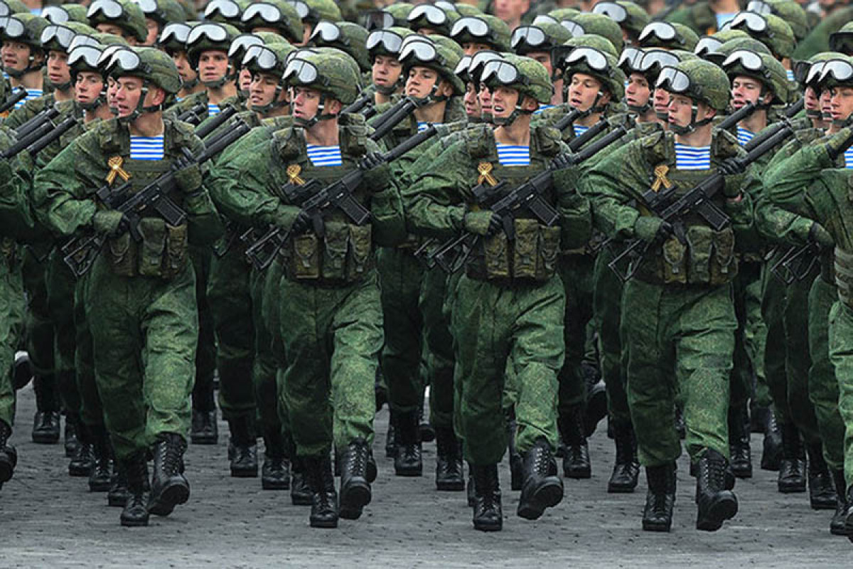 Rusiyada bu il 385 min nəfər hərbi xidmətə qəbul olunub