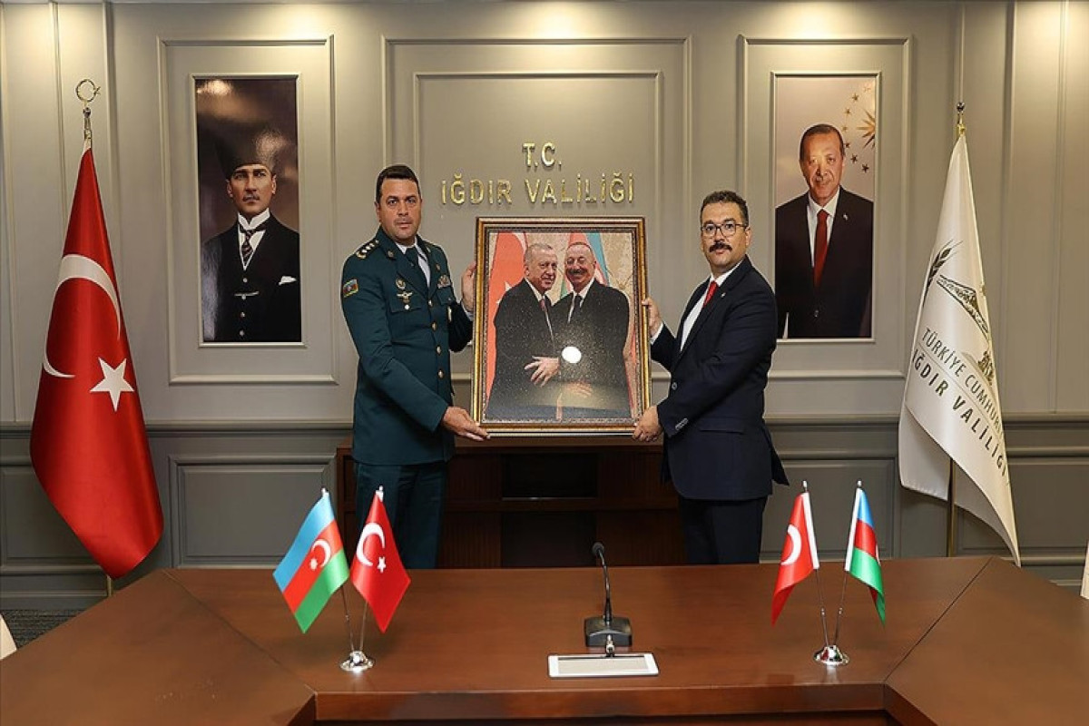 Türkiyə və Azərbaycan nümayəndələri sərhəd təhlükəsizliyini müzakirə edib