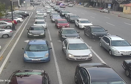 Paytaxtda sıxlıq olan yollar - SİYAHI 
