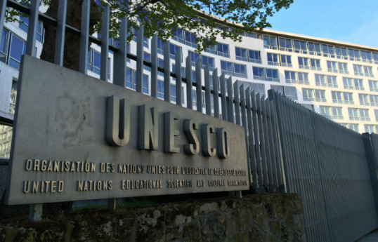 İcma: UNESCO-nun baş qərargahı Fransadan çıxarılmalıdır