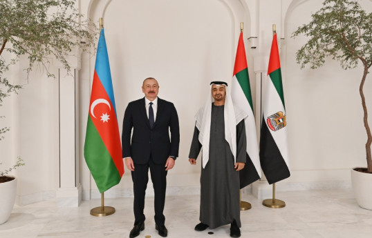 Azərbaycan Respublikasının Prezidenti BƏƏ Prezidentinə  zəng edib