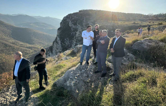 İraq parlamentinin deputatları Şuşada olublar