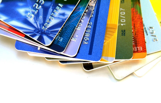 Azərbaycanda əcnəbilərin bank kartı ilə əməliyyatlarının həcmi 20% artıb