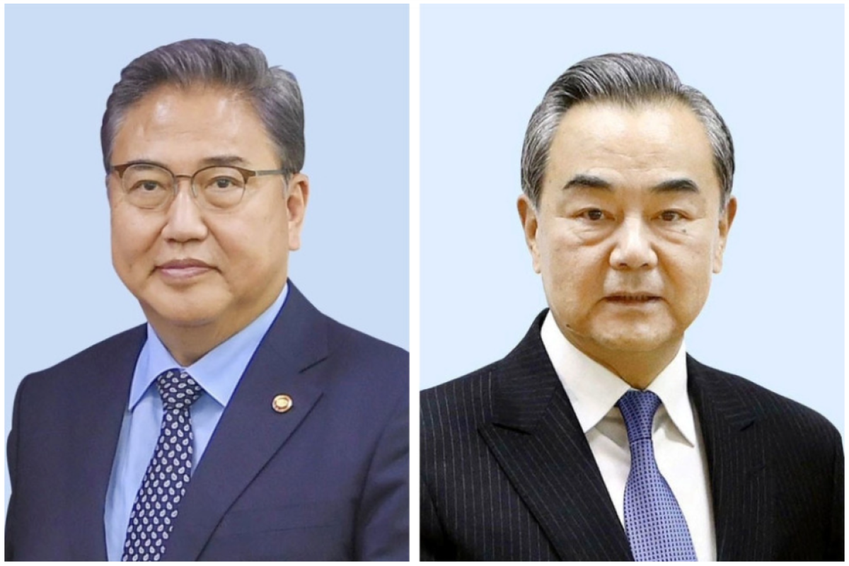 South Korean Foreign Minister Park Jin and his Chinese counterpart Wang Yi