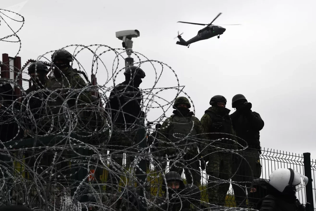 Polşa hərbi helikopteri Belarus sərhədini pozub
