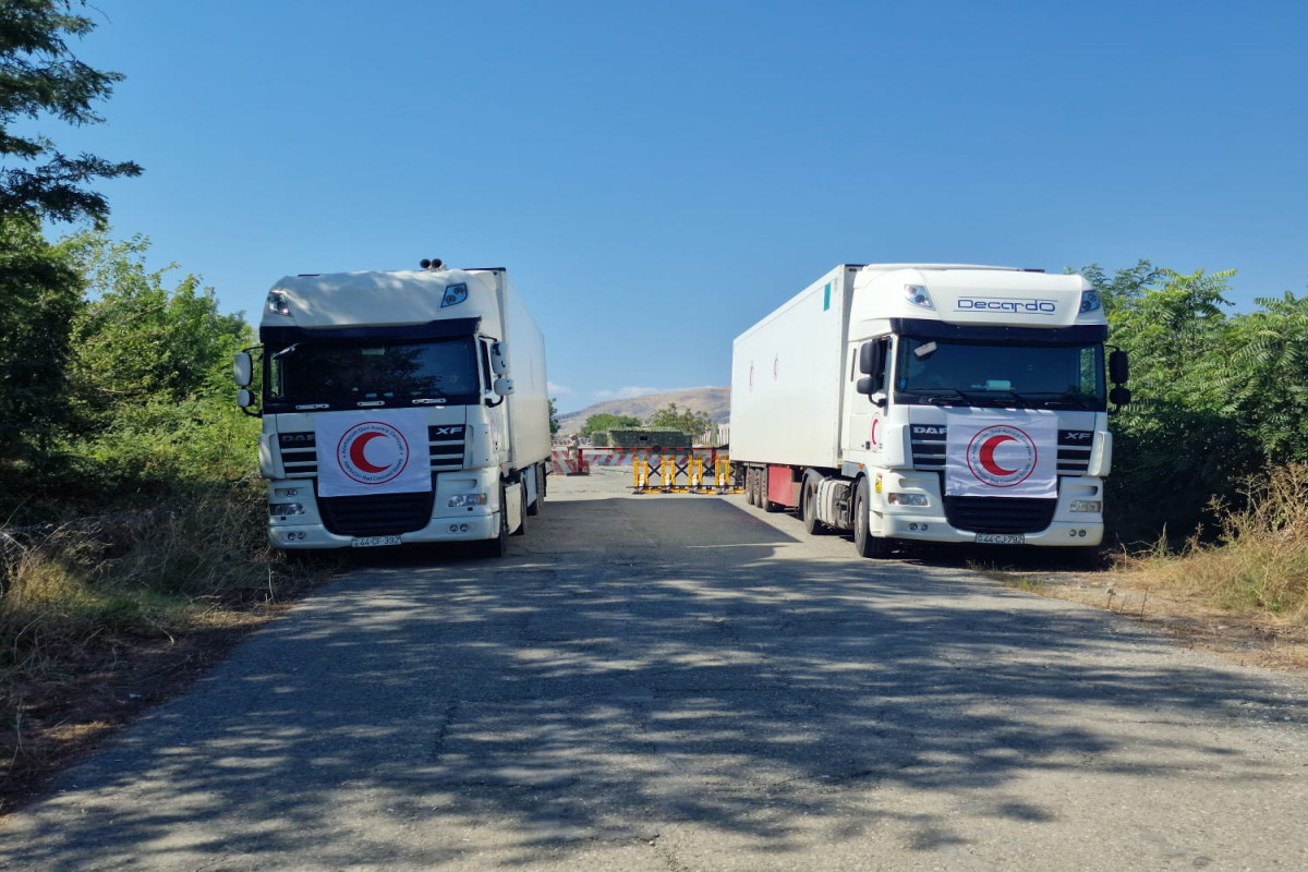 Bakıdan göndərilən 40 ton un yüklü karvan 5 gündür Ağdam-Xankəndi yolunda gözləyir