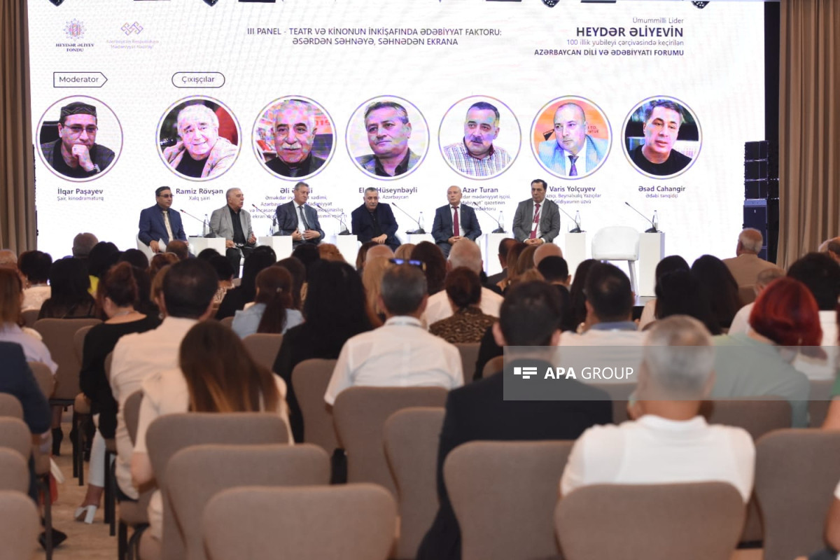 "Azərbaycan Dili və Ədəbiyyatı" Forumunun ikinci günü başa çatıb - FOTO 