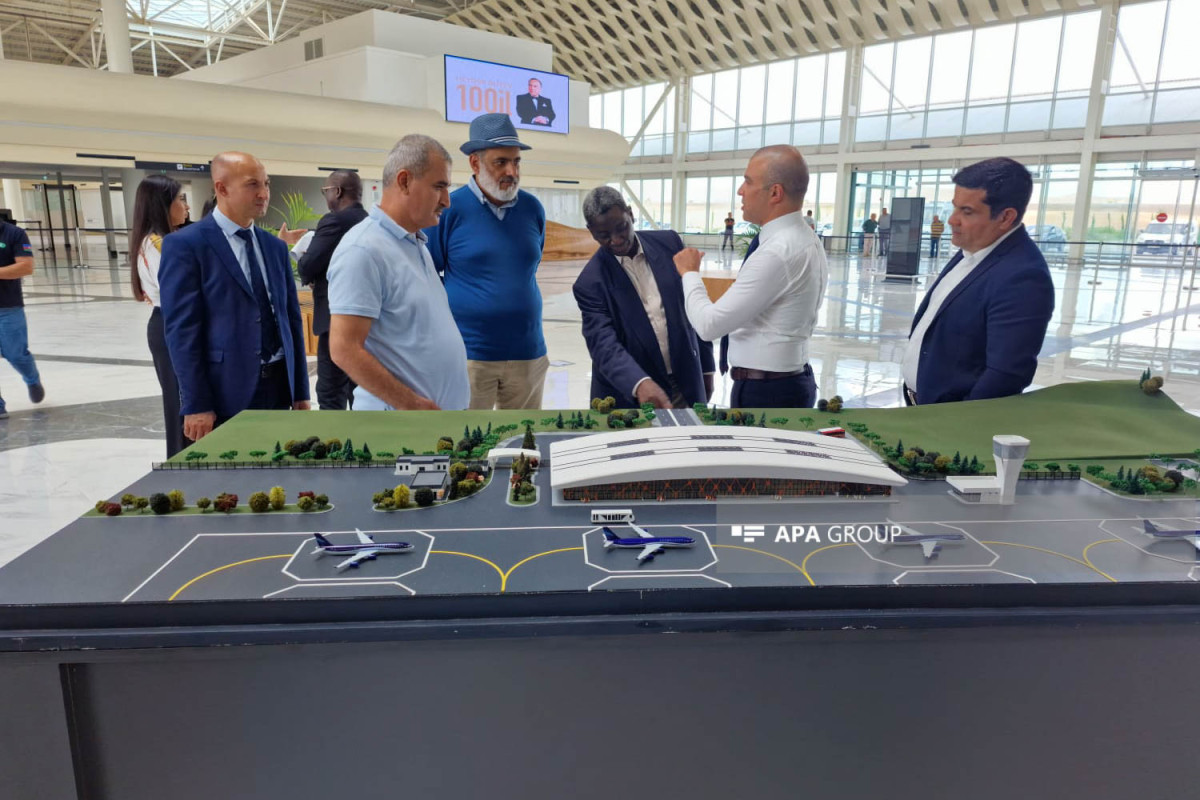 Делегация НПКПЧ ОИС посетила Физулинский международный аэропорт - ФОТО 