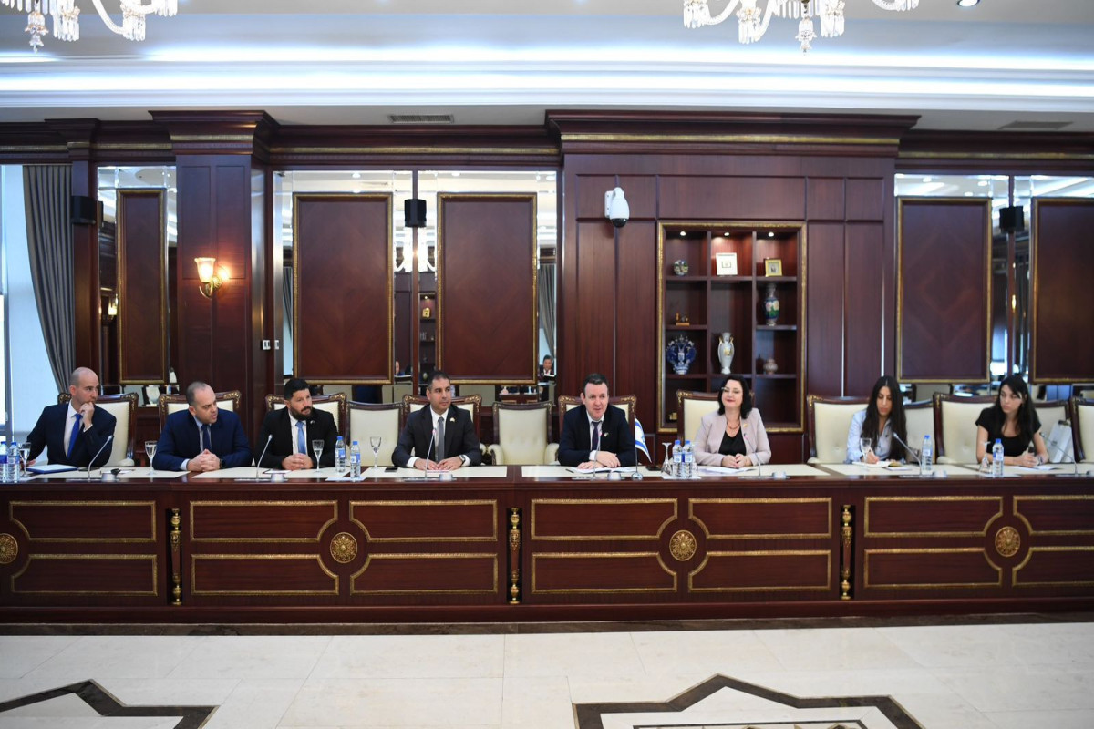 Состоялась встреча межпарламентских групп дружбы Азербайджан-Израиль