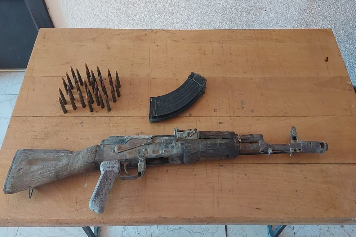 Füzulidə keçmiş məhkumdan "Kalaşnikov" avtomatı götürülüb
