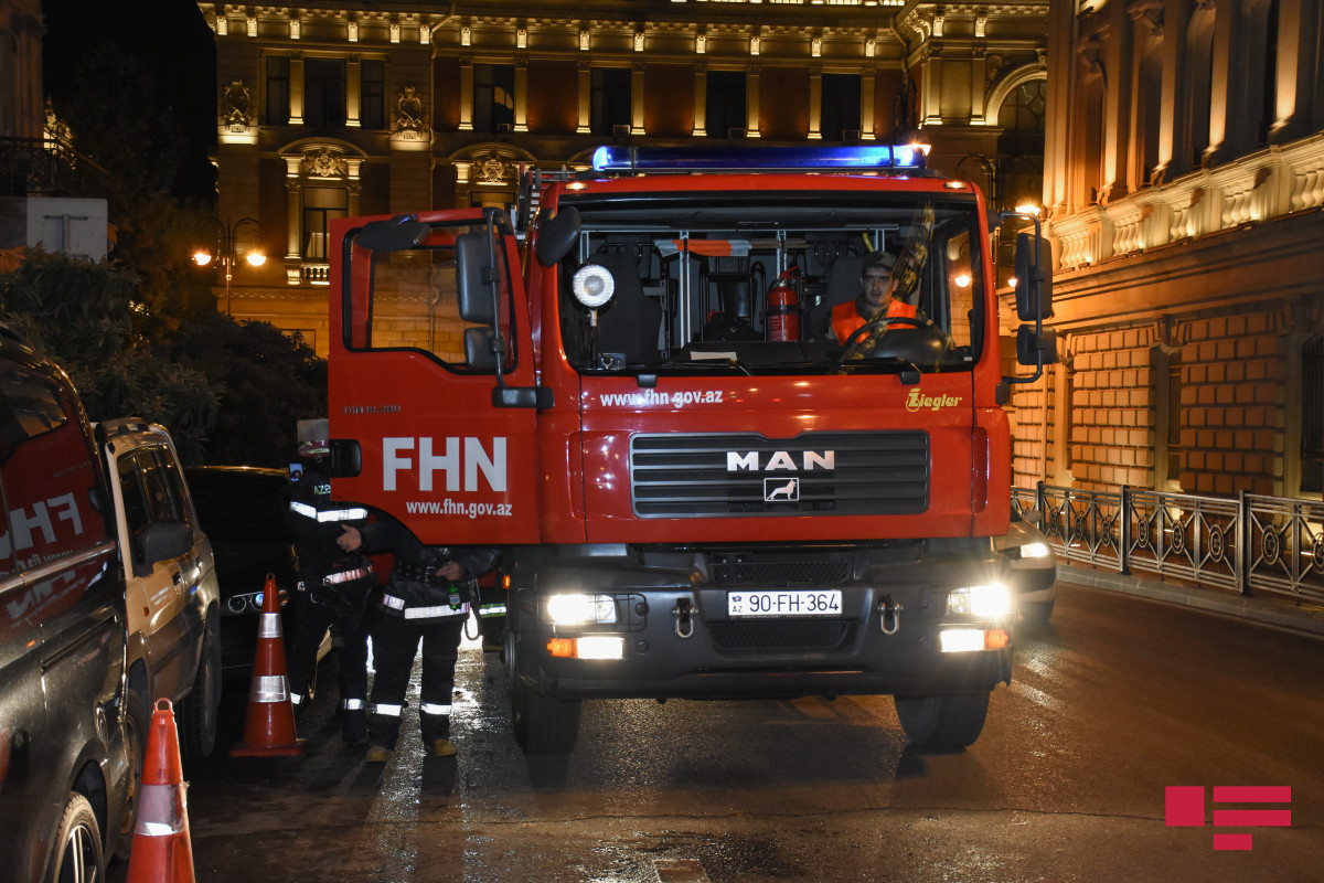 FHN: Ötən sutka 45 yanğına çıxış olub, 4 nəfər xilas edilib