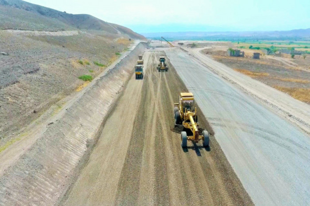 Yeni Qubadlı‒Laçın avtomobil yolunun tikintisi üçün 20 milyon manat ayrılıb