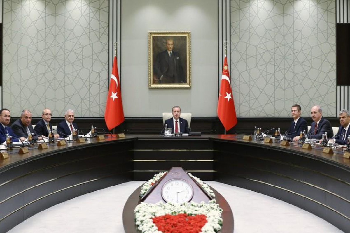 В правительстве Турции обсуждают зерновой коридор