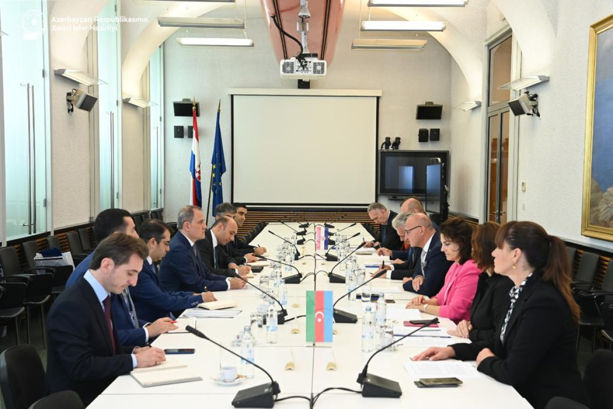 Azerbaijani Foreign Minister met with Croatian counterpart-UPDATED 