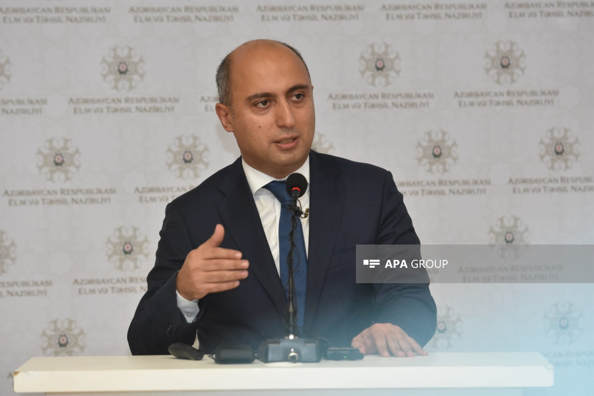 Yeni tədris ili üçün müəllimlərin və təhsilalanların sayı açıqlanıb